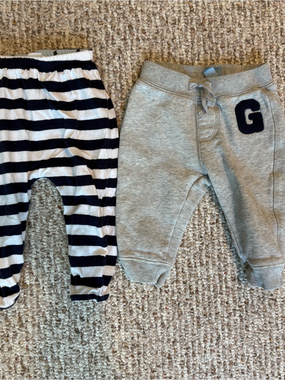 GAP Gray Jogger Pants with Navy 'G' Patch & Black-White Stripe Leggings